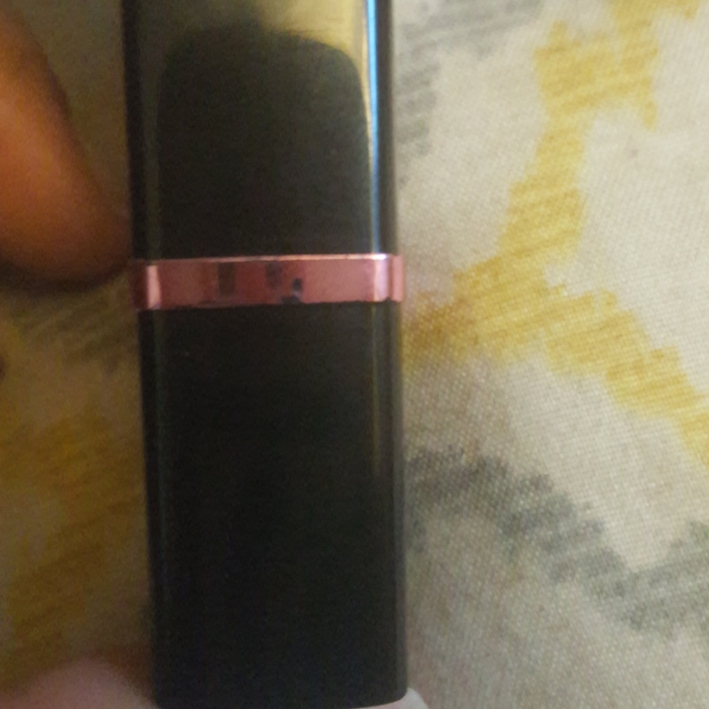 Victoria's Secret makeup trio - Picture 6 of 11